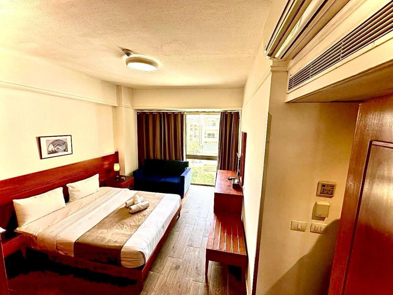 Caesar'S Park Hotel Beirut Exterior photo