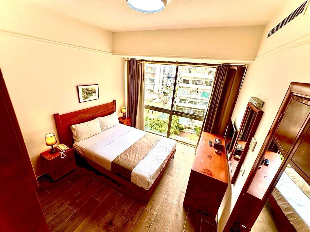 Caesar'S Park Hotel Beirut Exterior photo