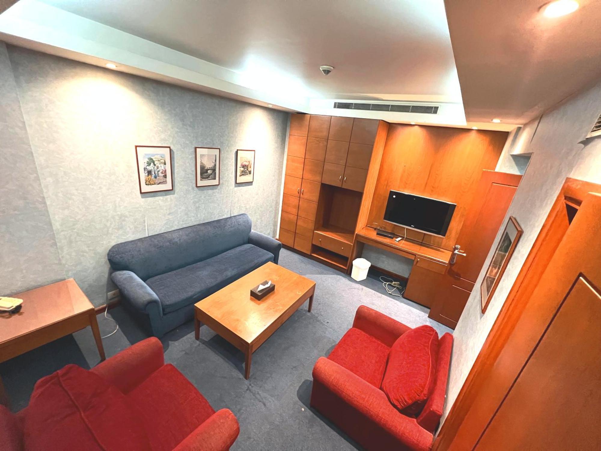 Caesar'S Park Hotel Beirut Exterior photo