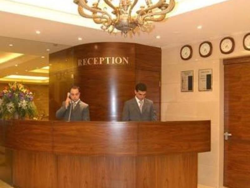Caesar'S Park Hotel Beirut Exterior photo