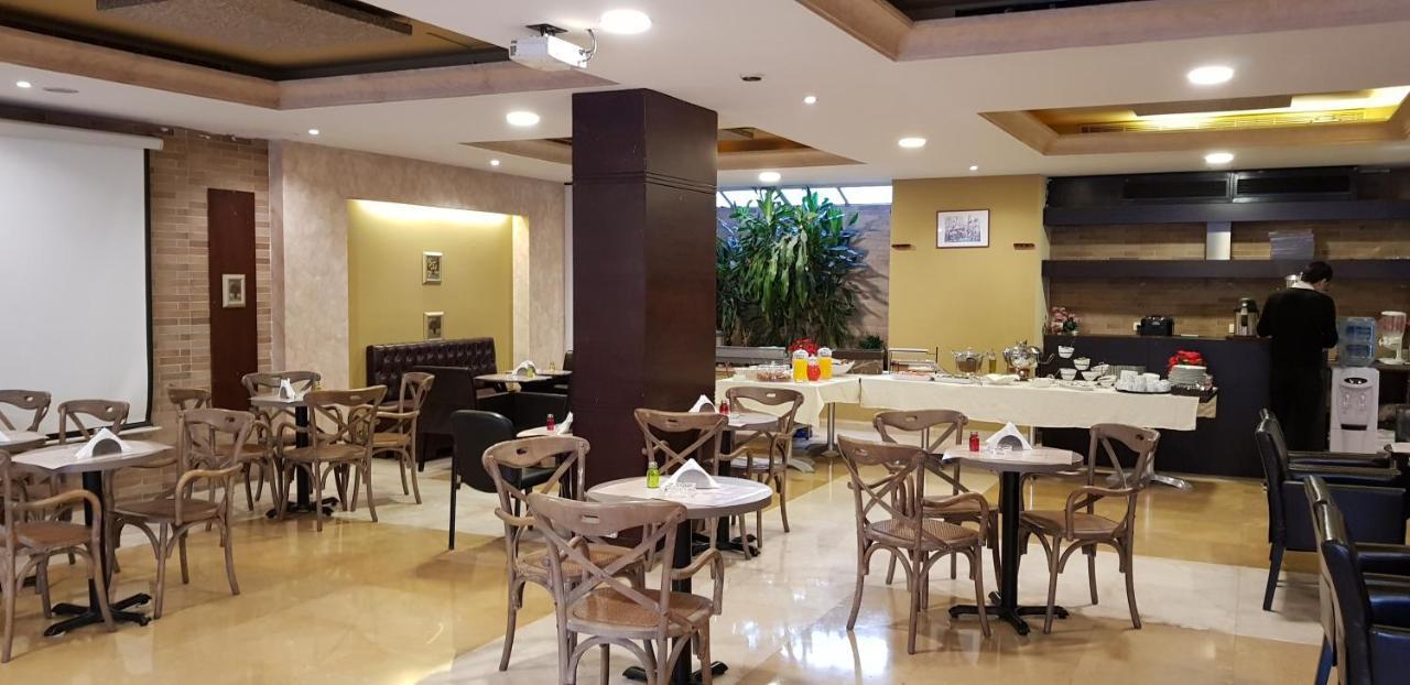 Caesar'S Park Hotel Beirut Exterior photo